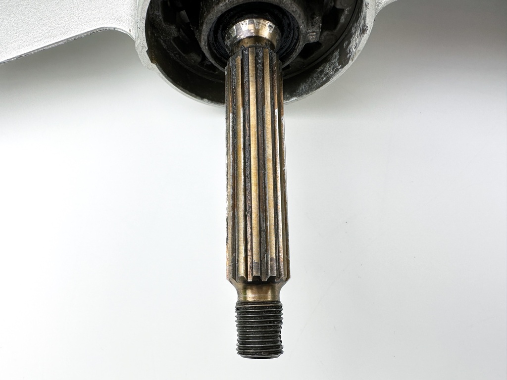 1996 Honda 50HP 4 Stroke Outboard 25" XL Lower Unit Gear Case 41100-ZW4-H93ZA