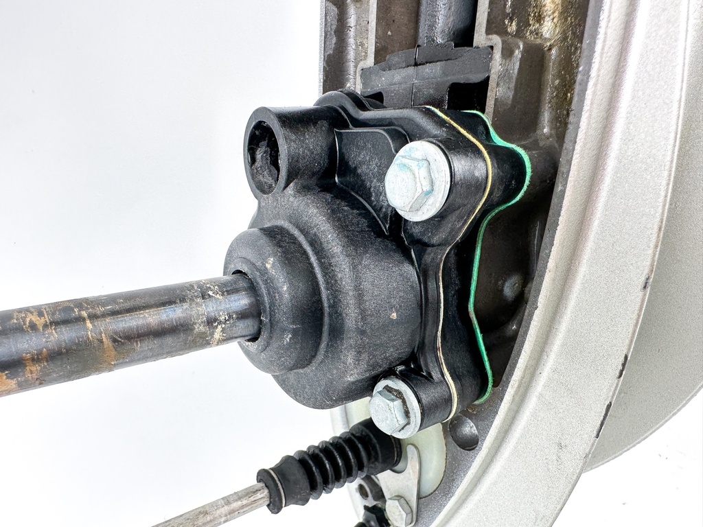 1996 Honda 50HP 4 Stroke Outboard 25" XL Lower Unit Gear Case 41100-ZW4-H93ZA