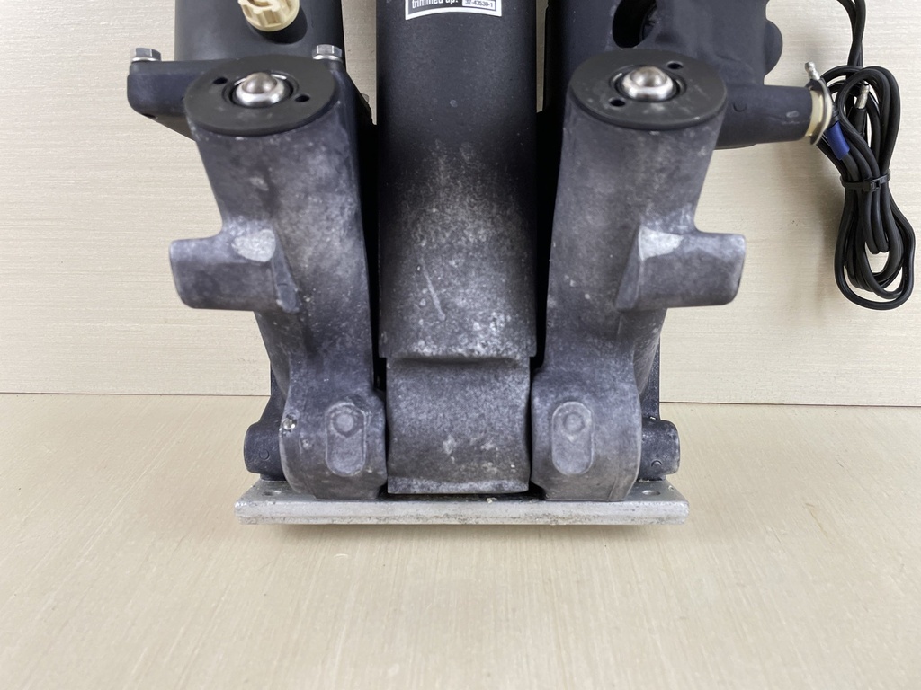 2007 Mercury 150HP Outboard Power Trim Tilt Unit Assembly 8M0168222 144 Hours