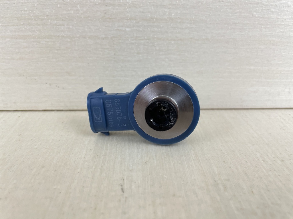 2007 Mercury 150HP Optimax 2 Stroke Air Injector Assembly 8M6001743