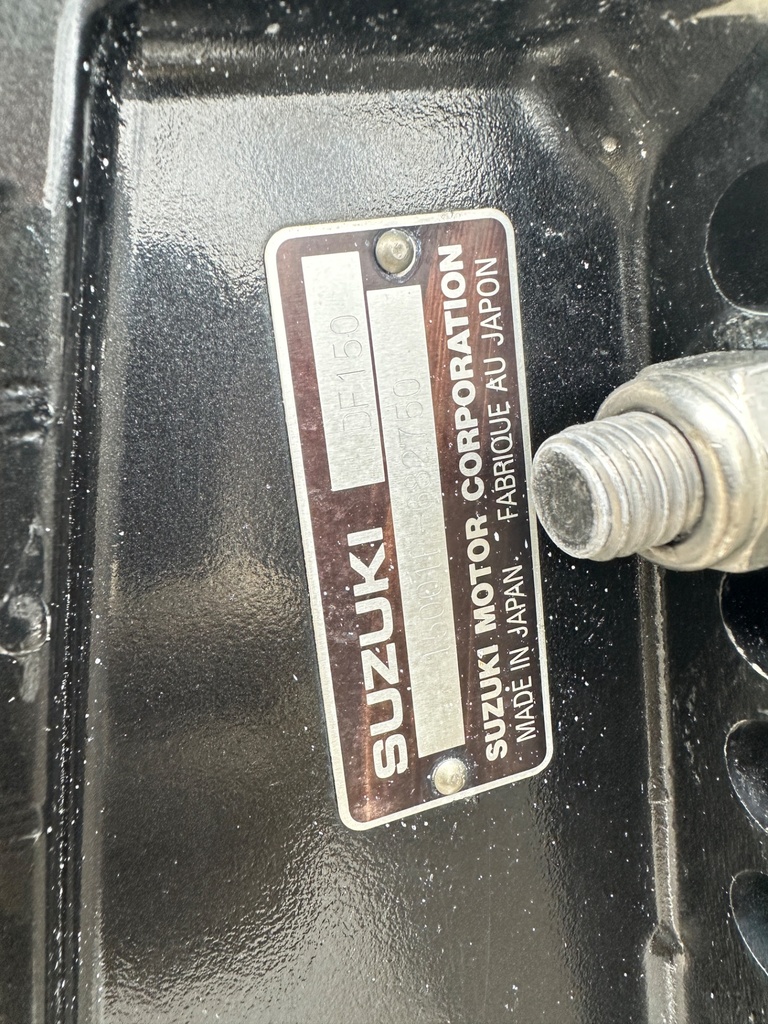 2006 Suzuki DF 150 HP 4 Stroke Outboard Engine 25" Standard Rotation