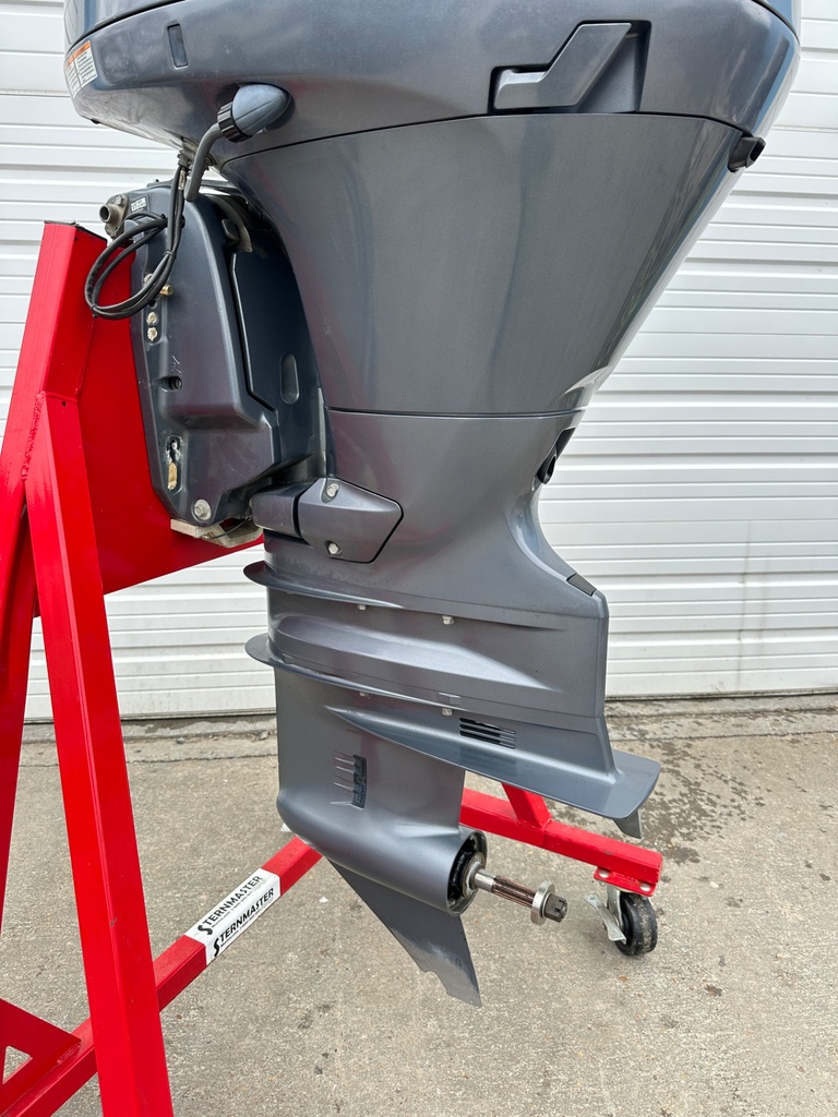 2021 Yamaha F150 150HP 4 Stroke Outboard Engine W/ 25" Shaft 105 Hours
