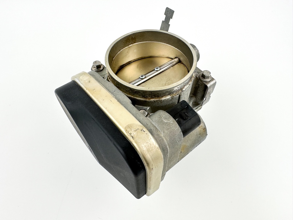 2012 Mercury 300 HP 4 Stroke Outboard Throttle Body Assembly 888991T04 OEM