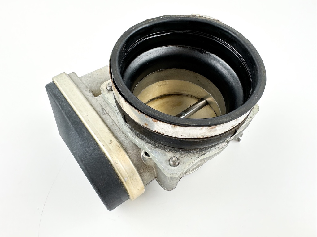 2012 Mercury 300 HP 4 Stroke Outboard Throttle Body Assembly 888991T04 OEM