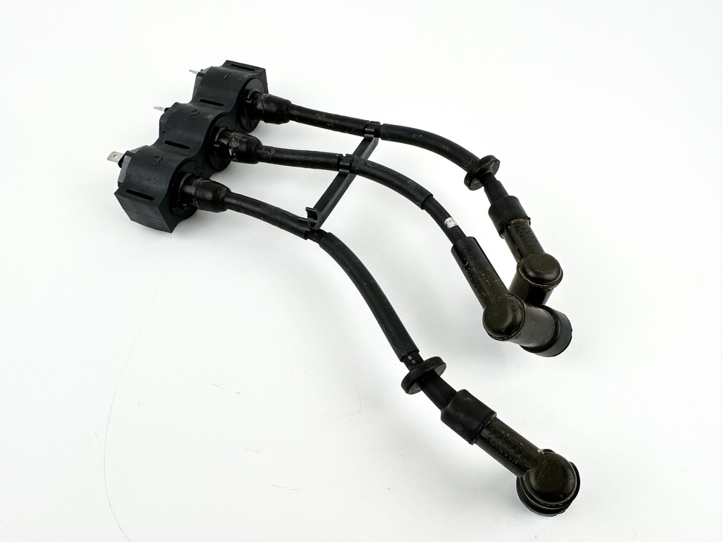 1996 Honda 50 HP 4 Stroke Outboard Ignition Coil Set 30513-ZV5-003 OEM