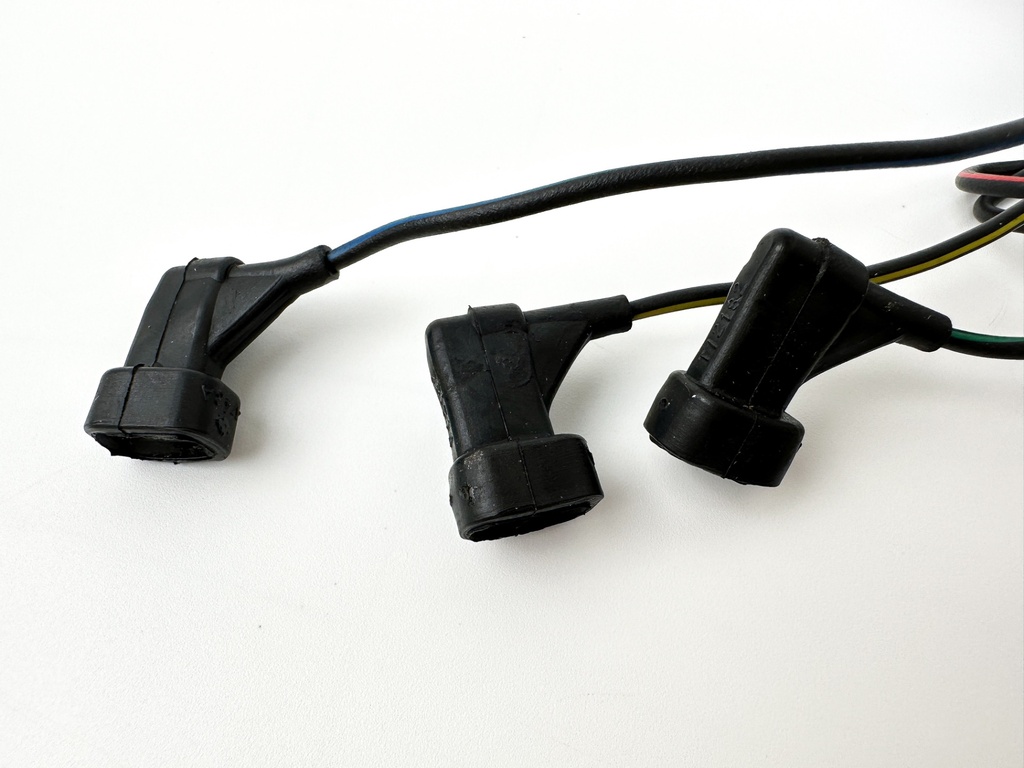 1996 Honda 50 HP 4 Stroke Outboard C.D.I CDI Assembly 30580-ZV5-003 OEM