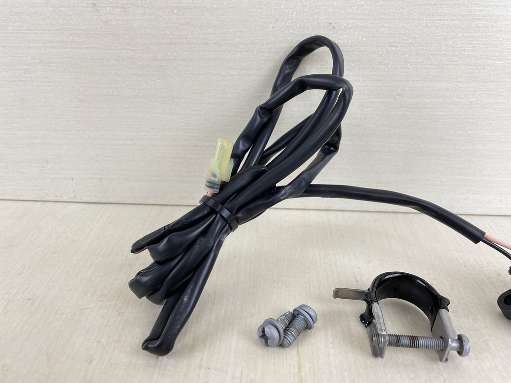 2015 Yamaha 115HP 4 Stroke Outboard Trim Sender Unit Sensor 67H-83672-01-00