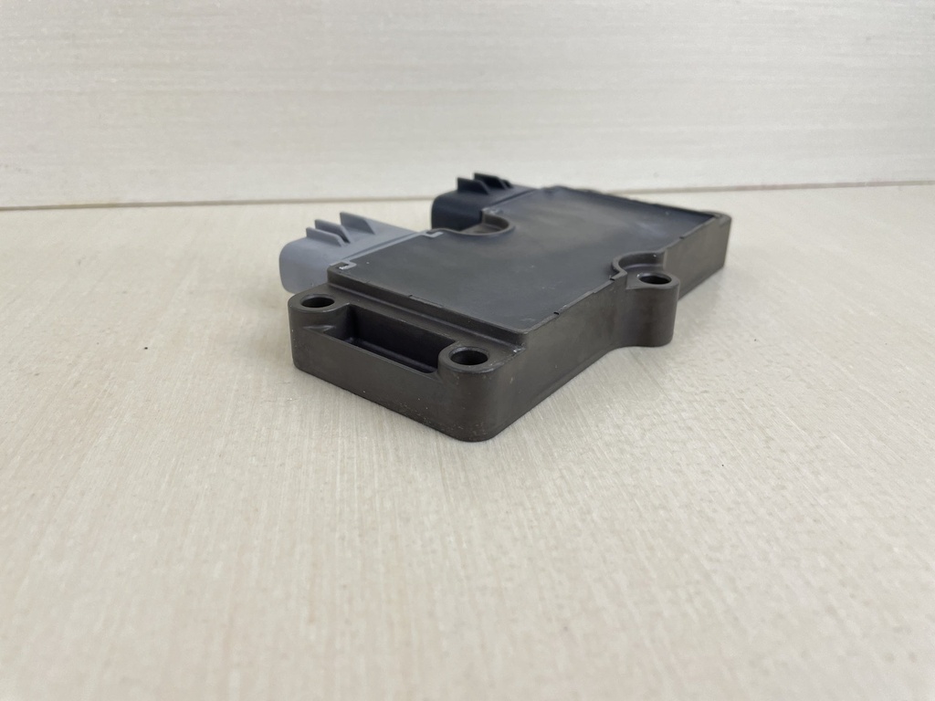 2015 Yamaha 115HP 4 Stroke Outboard Rectifier & Regulator Assembly 6EK-81960-00-00