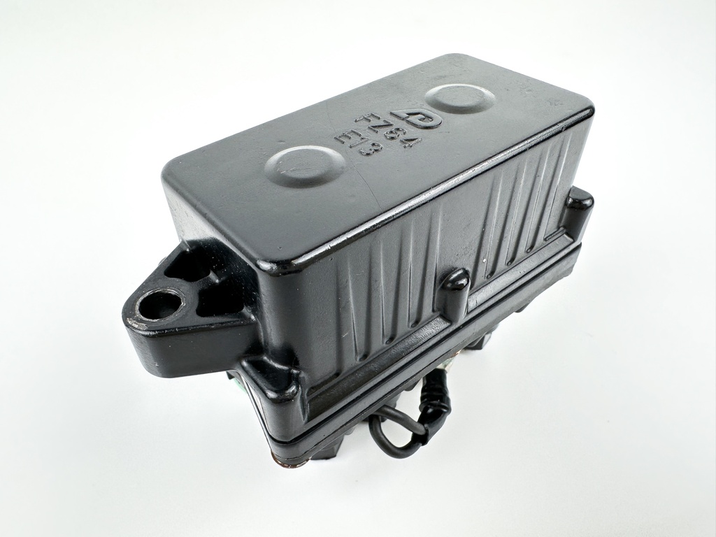 2003 Yamaha 70 HP 2 Stroke Outboard Trim Tilt Relay 61A-81950-00-00 OEM