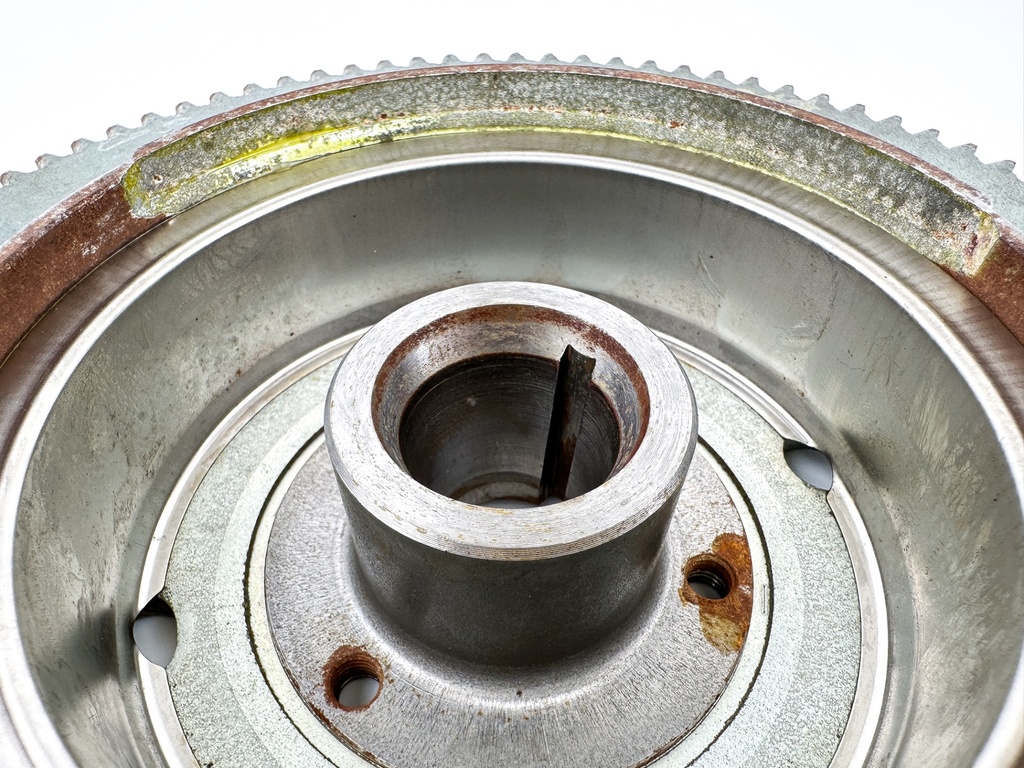 2003 Yamaha 70 HP 2 Stroke Outboard Flywheel Rotor 6H2-85550-00-00 OEM