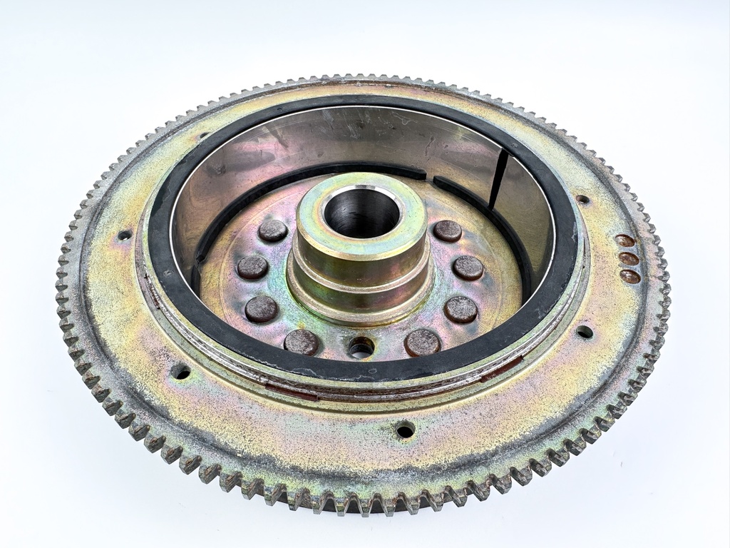 2003 Yamaha 225 HP 4 Stroke Outboard Flywheel Rotor 69J-81450-10-00 OEM