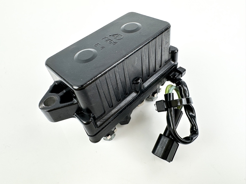 2003 Yamaha 225 HP 4 Stroke Outboard Trim Tilt Relay 69J-81950-10-00 OEM