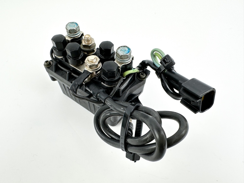 2003 Yamaha 225 HP 4 Stroke Outboard Trim Tilt Relay 69J-81950-10-00 OEM