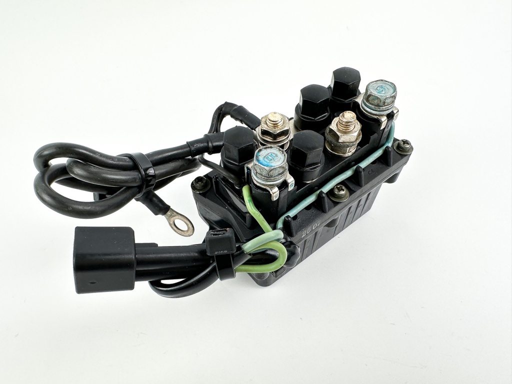 2003 Yamaha 225 HP 4 Stroke Outboard Trim Tilt Relay 69J-81950-10-00 OEM