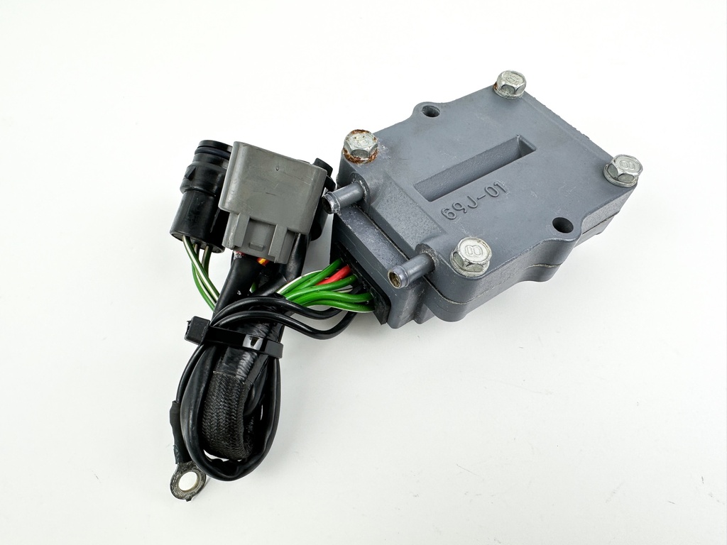 2003 Yamaha 225 HP 4 Stroke Outboard Rectifier & Regulator 69J-81960-10-00 OEM