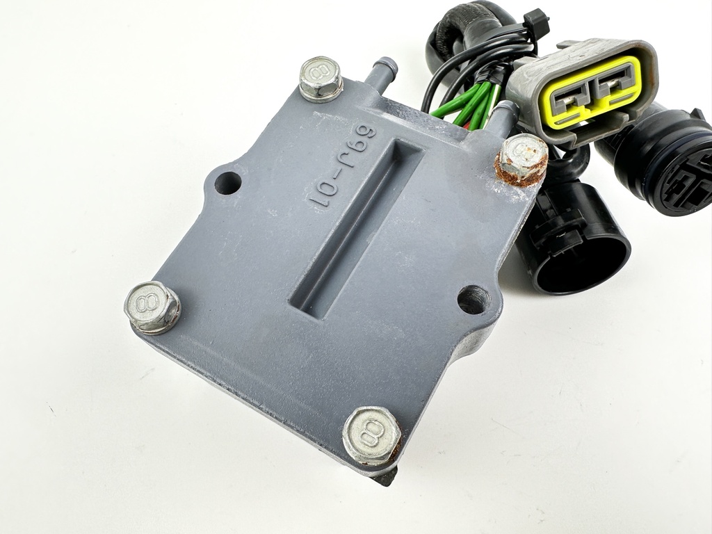 2003 Yamaha 225 HP 4 Stroke Outboard Rectifier & Regulator 69J-81960-10-00 OEM