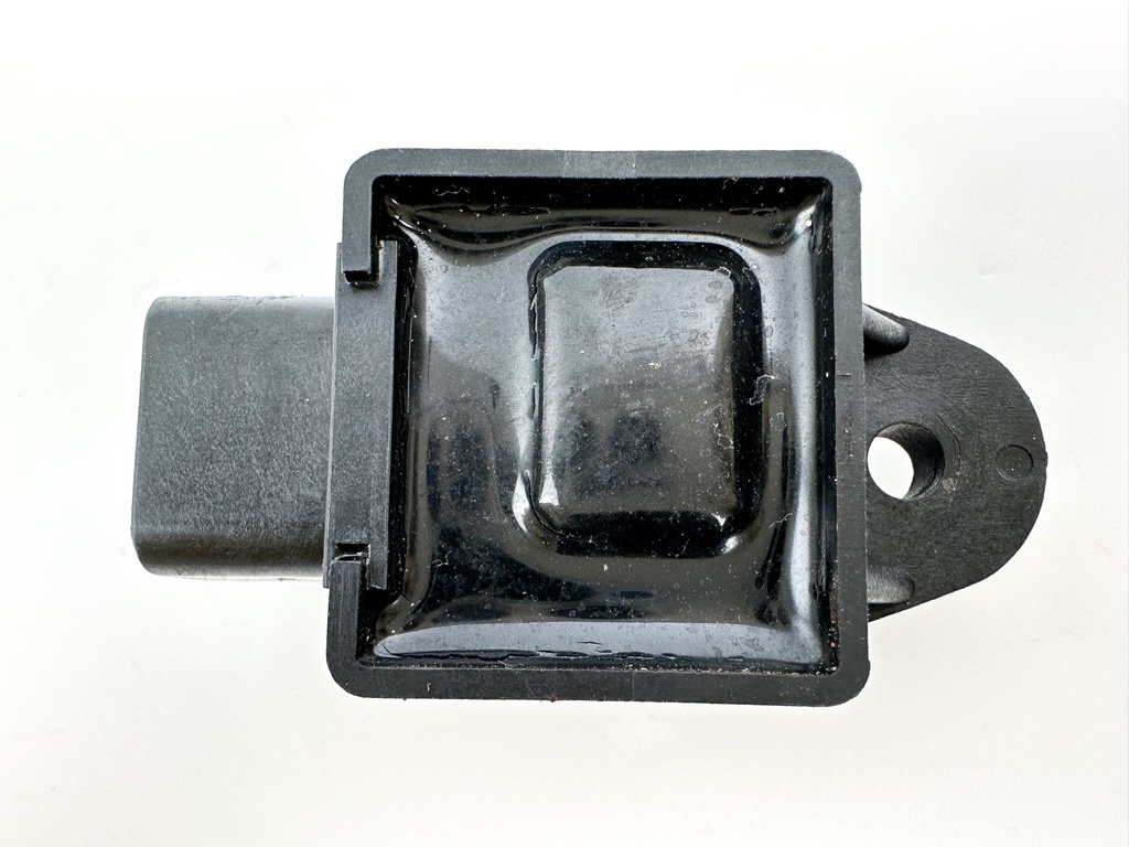 2003 Yamaha 225 HP 4 Stroke Outboard Relay Assembly 68V-81950-00-00 OEM