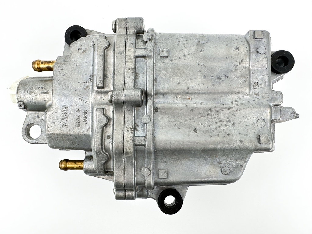 2012 Suzuki 140 HP 4 Stroke Outboard Vapor Separator Tank VST Read to Install