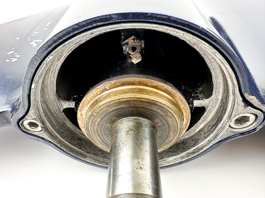 Yamaha VZ 200 225 250 HP 2 Stroke Vmax HPDI Nosecone 20" Lower Unit Gear Case