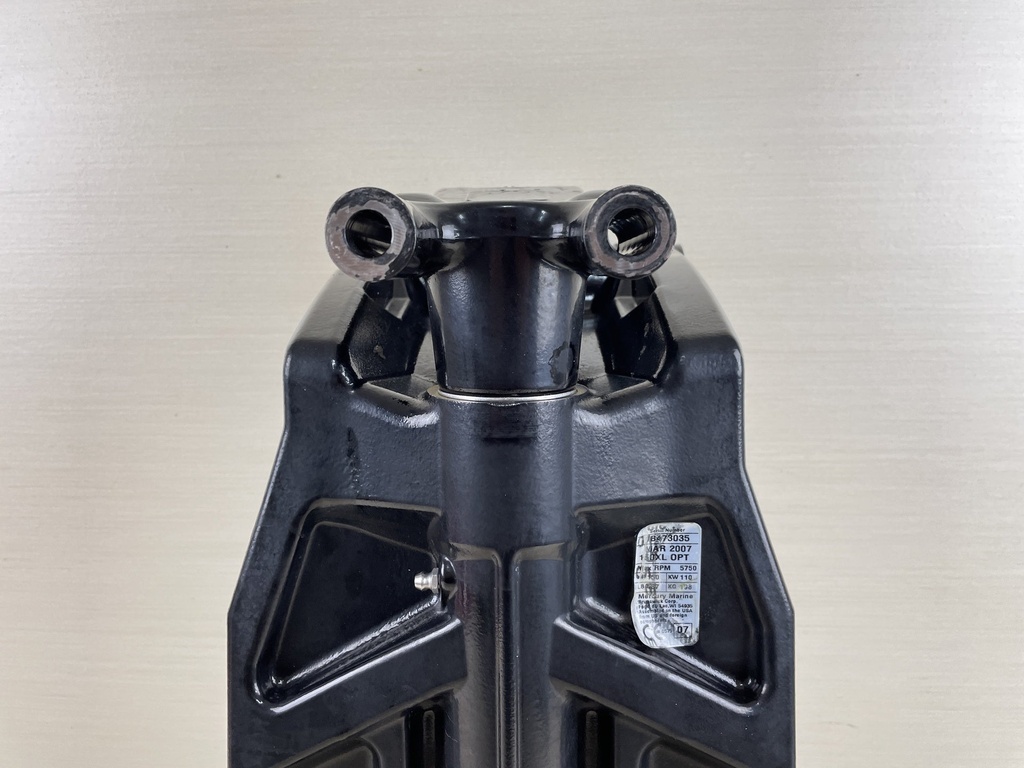 2007 Mercury 150HP Optimax 2 Stroke Outboard Swivel Pin Steering Arm Assembly 826432A2