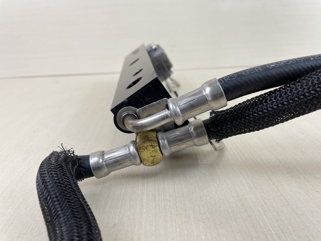 2007 Mercury 150HP 2 Stroke Outboard Fuel Rail Assembly Complete 895752T04