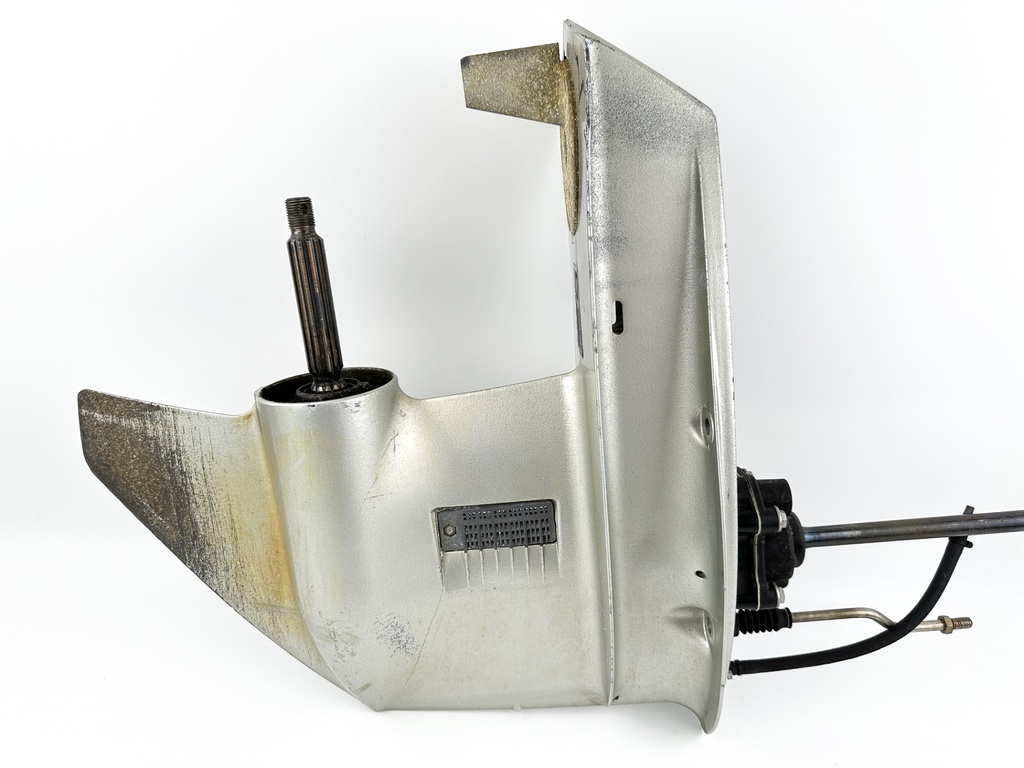 01-07 Honda 40 50 HP 4 Stroke Outboard 20" Lower Unit Gear Case 41100-ZW4-H16ZA