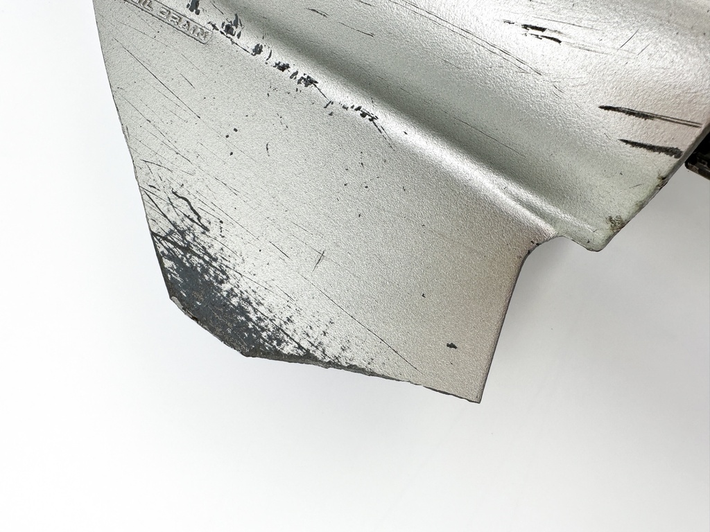 1998 Honda 50HP 4 Stroke Outboard 20" L Lower Unit Gear Case RH 41100-ZW4-H13ZA