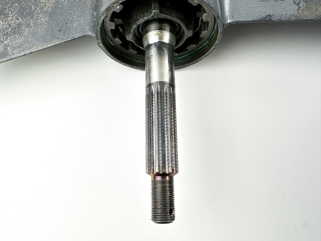 2000-14 Yamaha 115HP 4 Stroke Outboard 25" Lower Unit Gear Case - Counter LH