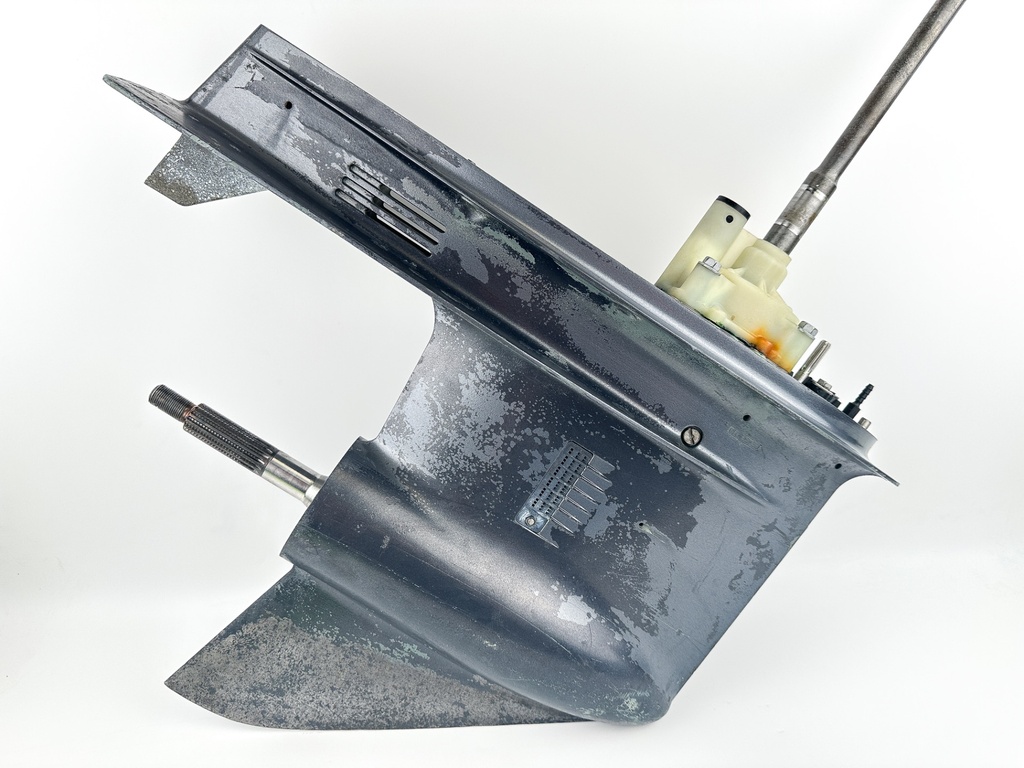 2000-14 Yamaha 115HP 4 Stroke Outboard 25" Lower Unit Gear Case - Counter LH