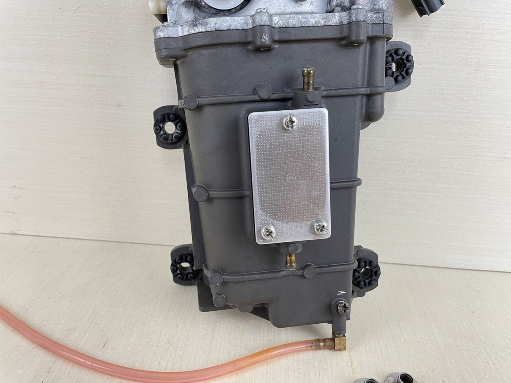 2015 Yamaha 115HP 4 Stroke Outboard Fuel Float Chamber Assembly 6EK-14180-00-00