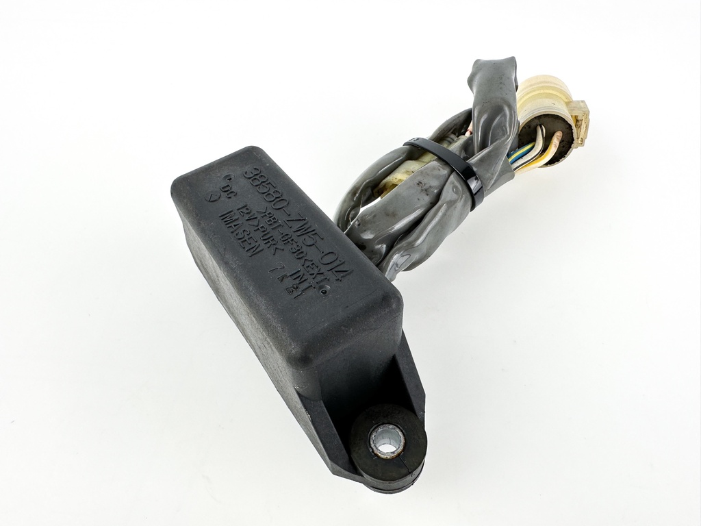 2007 Honda 115 HP 4 Stroke Outboard Main Relay 38580-ZW5-014 OEM