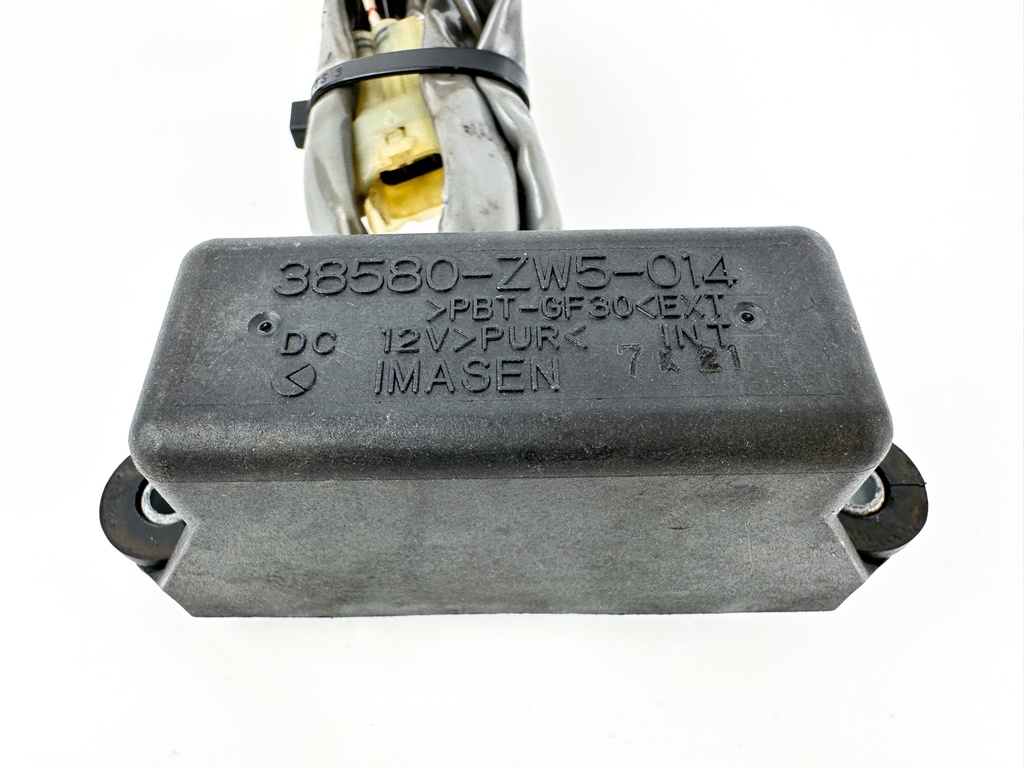 2007 Honda 115 HP 4 Stroke Outboard Main Relay 38580-ZW5-014 OEM