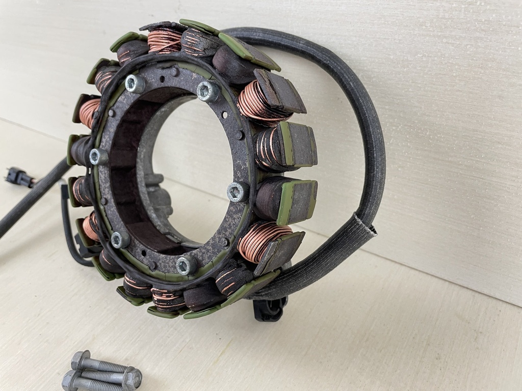 2015 Yamaha 115HP 4 Stroke Outboard Stator Coil Base Assembly  6EK-81410-00-00