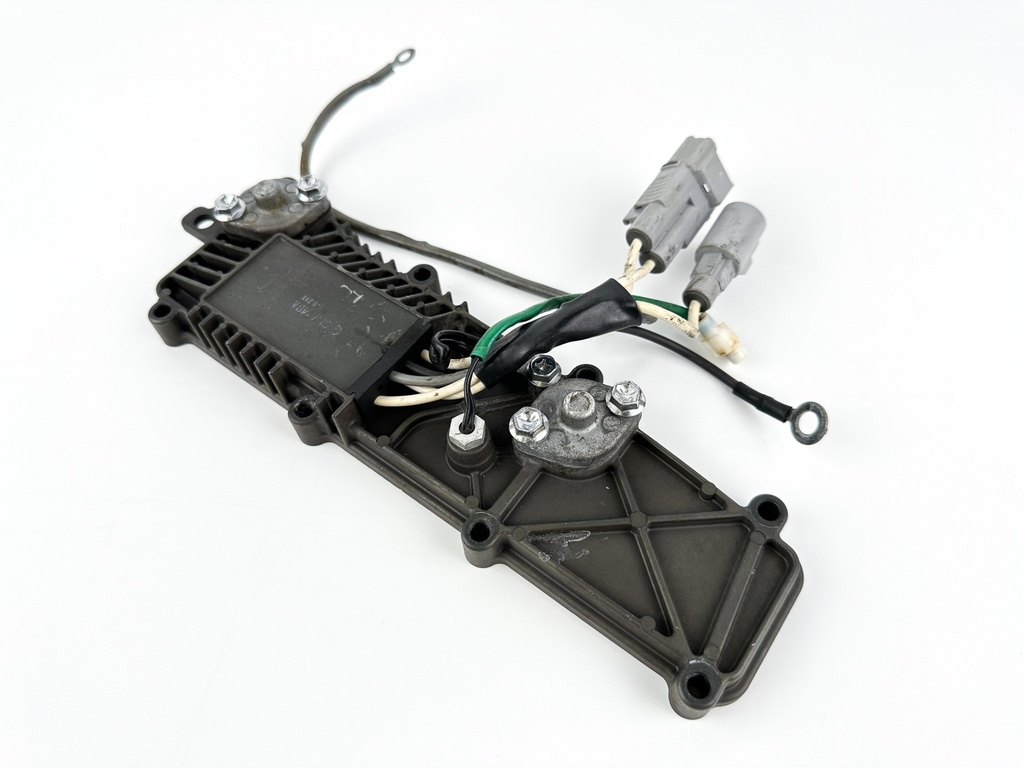 2013 Suzuki 140 HP 4 Stroke Outboard Rectifier & Regulator 32800-92J00 OEM