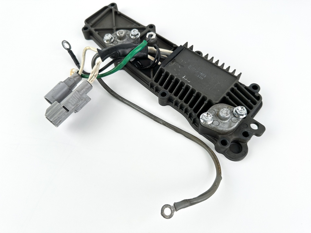 2013 Suzuki 140 HP 4 Stroke Outboard Rectifier & Regulator 32800-92J00 OEM