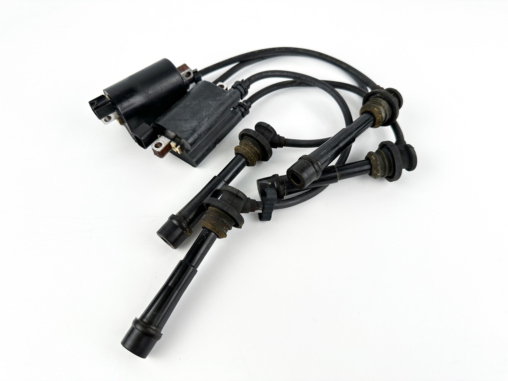 2013 Suzuki 140 HP 4 Stroke Outboard Ignition Coil Set 33410-90J00 OEM