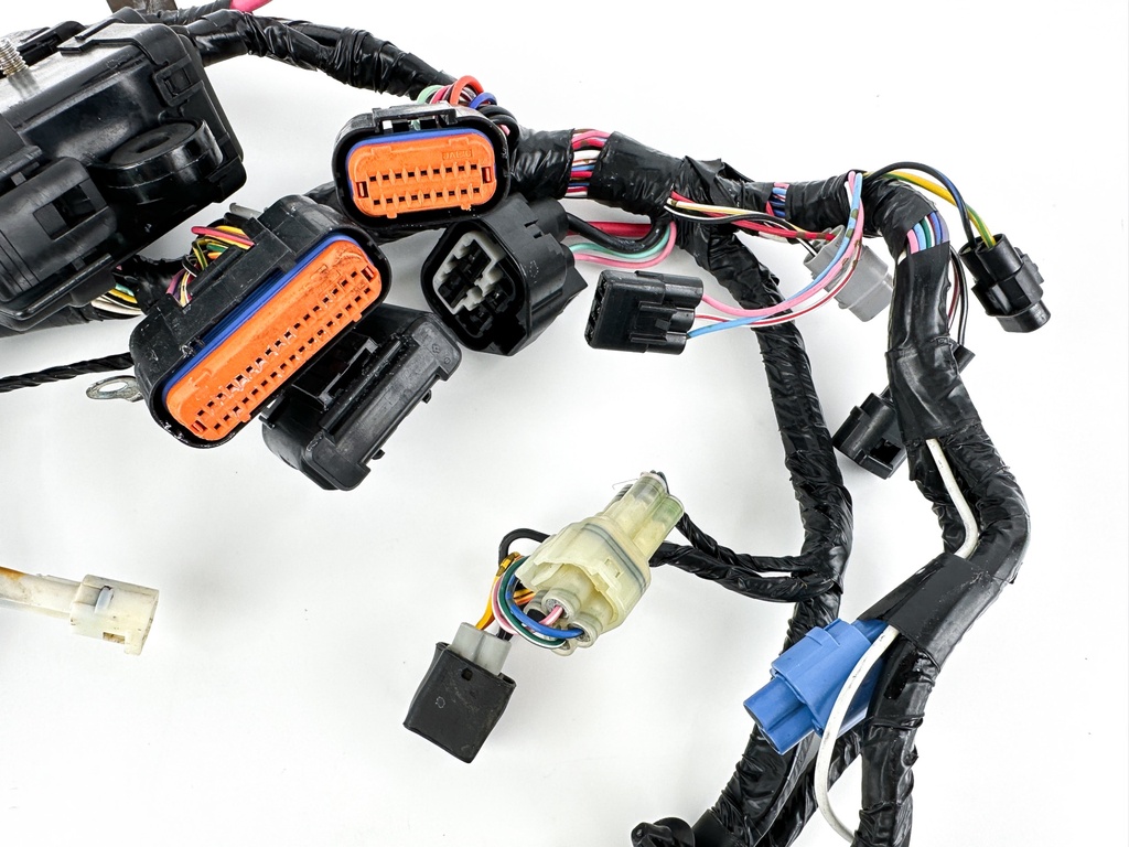 2013 Suzuki 140 HP 4 Stroke Outboard Engine Wire Harness 36610-92J01 - For Parts