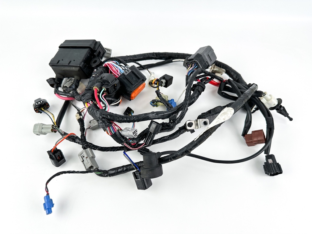 2013 Suzuki 140 HP 4 Stroke Outboard Engine Wire Harness 36610-92J01 - For Parts