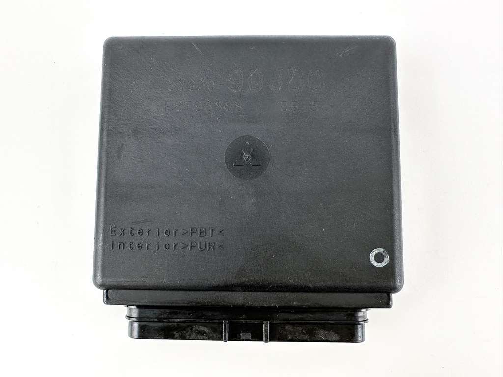 2009 Suzuki 100 HP 4 Stroke Outboard Engine Control Unit ECU 33920-90JD1 OEM