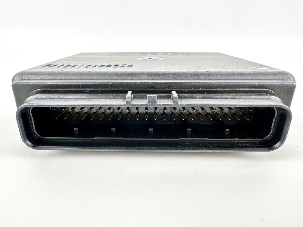 2009 Suzuki 100 HP 4 Stroke Outboard Engine Control Unit ECU 33920-90JD1 OEM