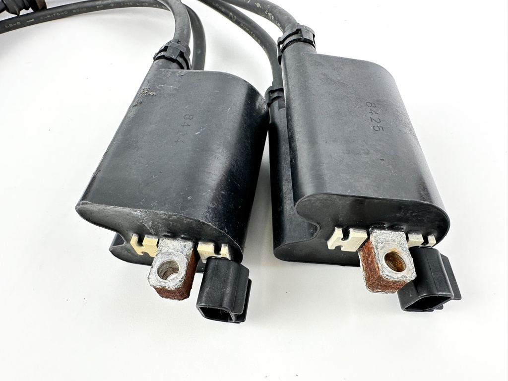 2009 Suzuki 100 HP 4 Stroke Outboard Ignition Coil Set 33410-90J00 OEM