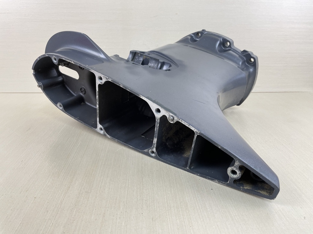 2015 Yamaha 115HP 4 Stroke Outboard XL Upper Casing Section 6EK-45111-10-8D