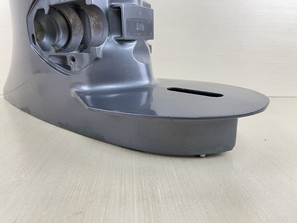 2015 Yamaha 115HP 4 Stroke Outboard XL Upper Casing Section 6EK-45111-10-8D