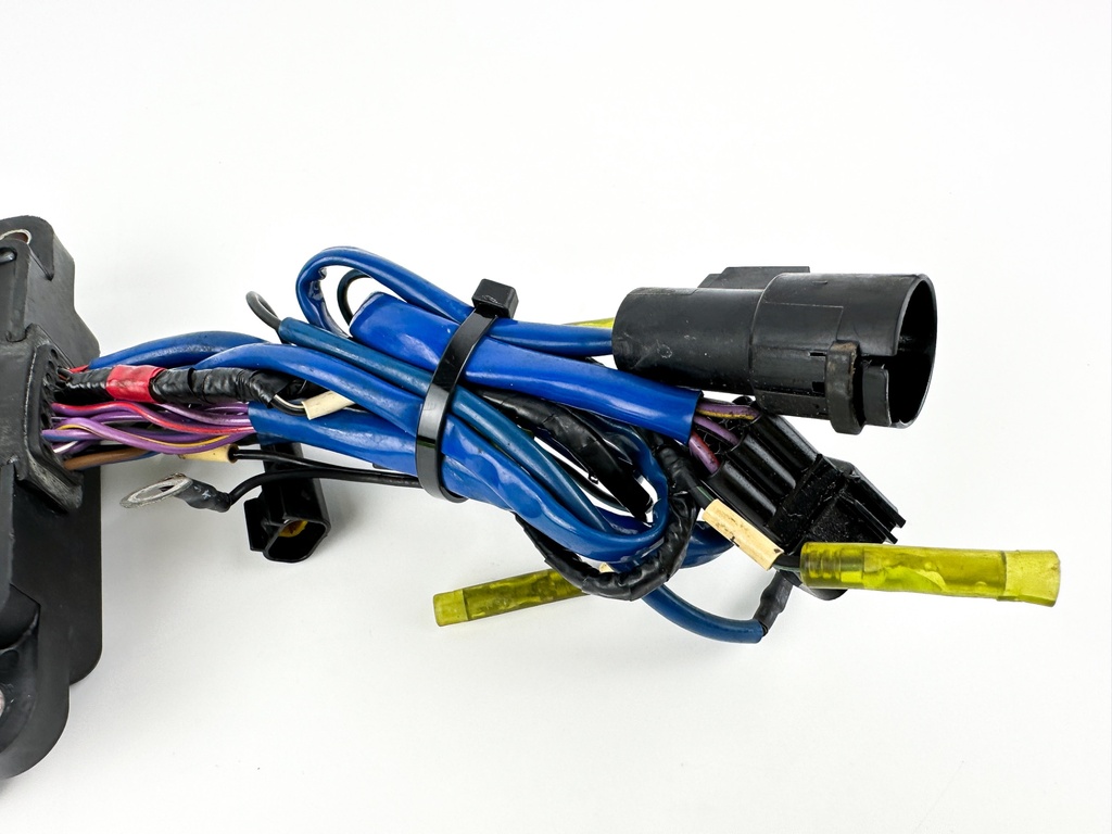 2001 Yamaha 200 HP 2 Stroke Outboard C.D.I CDI Assembly 67H-85540-01-00 OEM