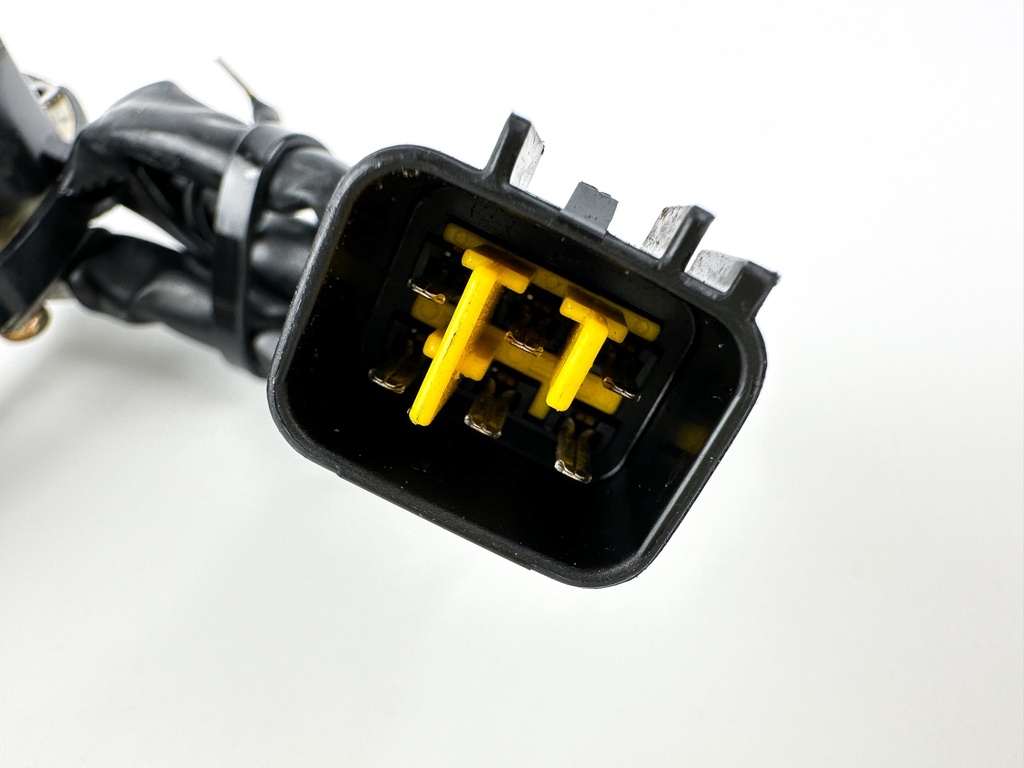 2001 Yamaha 200 HP 2 Stroke Outboard Coil Pulser 61A-85580-01-00 OEM