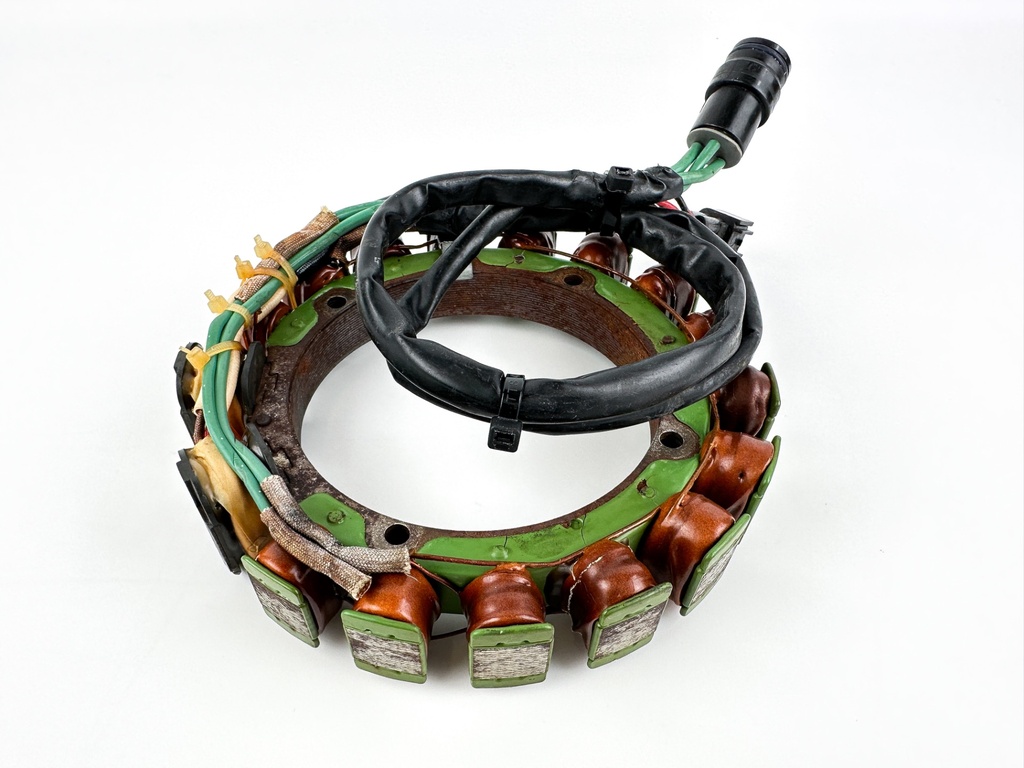 2001 Yamaha 200 HP 2 Stroke Outboard Stator Assembly 61A-85510-02-00 OEM