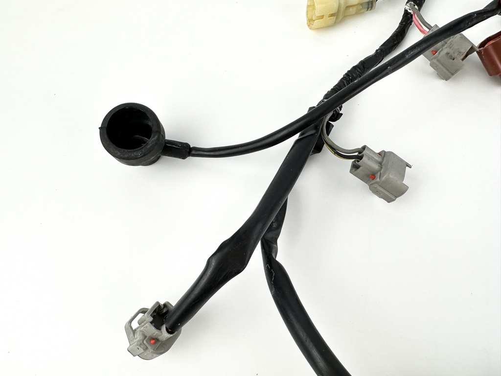 2001 Suzuki 90 HP 4 Stroke Outboard Engine Wire Harness 36610-90J00 OEM