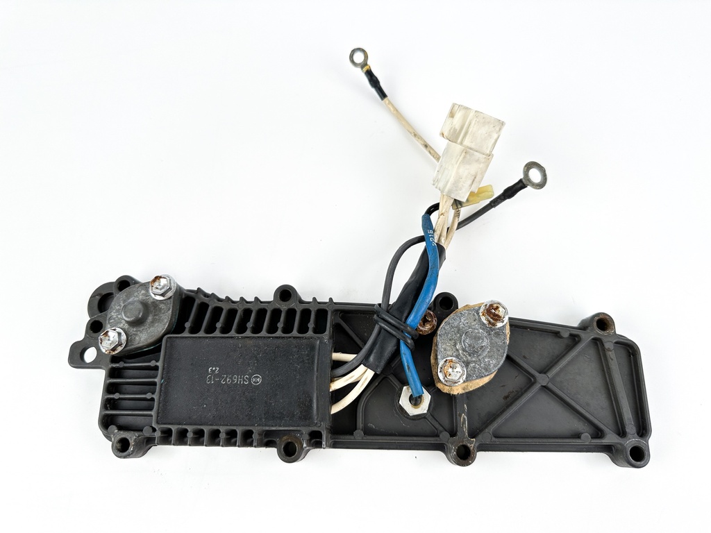 2002 Suzuki 115 HP 4 Stroke Outboard Rectifier & Regulator 32800-90J00 OEM