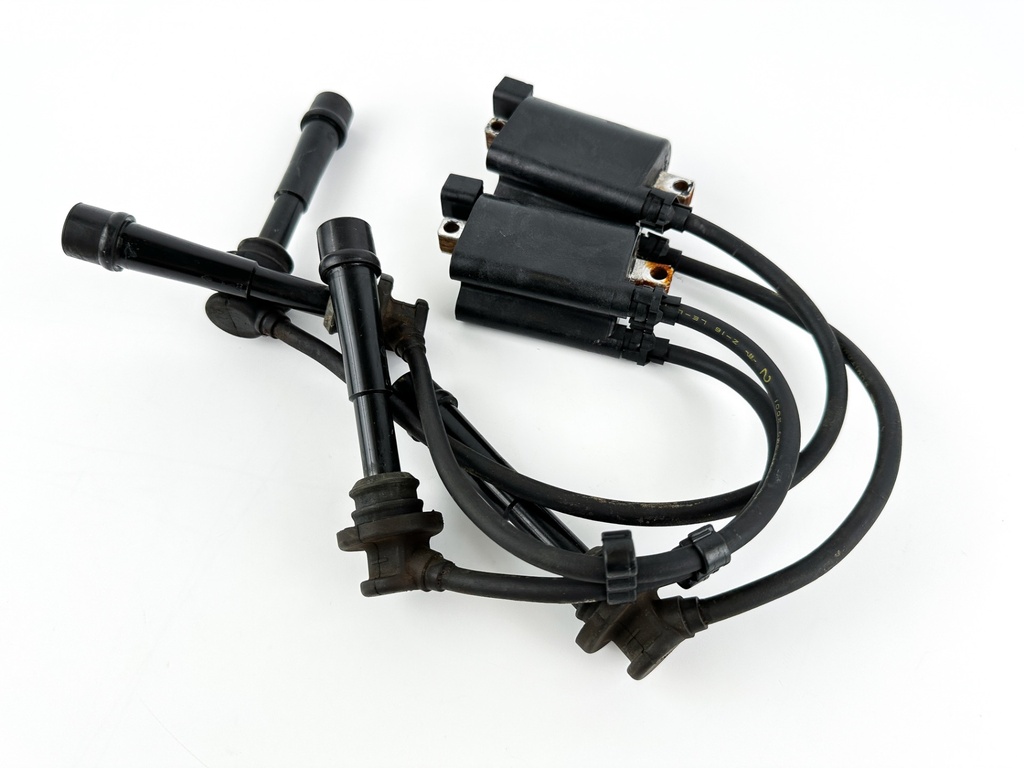 2002 Suzuki 115 HP 4 Stroke Outboard Ignition Coil Set 33410-90J00 OEM