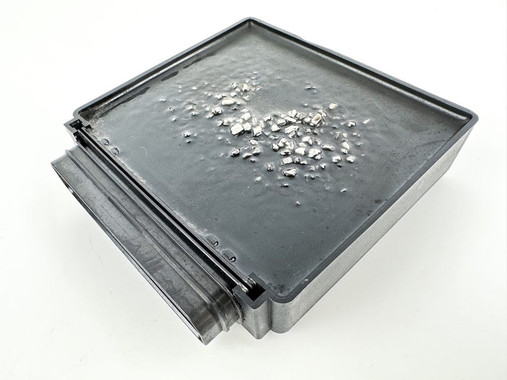 2002 Suzuki 115 HP 4 Stroke Outboard Engine Control Unit ECU 33920-90J10 OEM